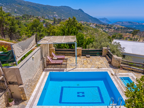  gece  -  Kasım
  | Kalkan Üzümlü’de Deniz Manzaralı Korunaklı Aile Villası Tatili